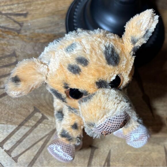 6” MVP Pig Plush Peach Gray Stuffed Animal Toy Sparkle Big Eyes 2019 Seated Plus - Picture 5 of 6